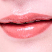 Load image into Gallery viewer, THREE Dream On Alluring Lip Stick