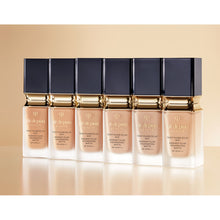 Load image into Gallery viewer, Clé de Peau Beauté TEINT FLUIDE ÉCLAT MAT (FOUNDATION) SPF20/PA+++ 35ml