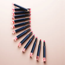 Load image into Gallery viewer, Clé de Peau Beauté ROUGE LUMINEUX RAFFINÉ