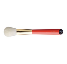 Load image into Gallery viewer, HAKUHODO S110 Blush Brush Round & Flat Goat