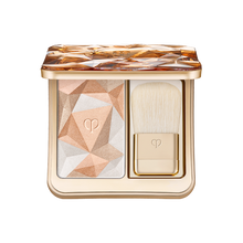 Load image into Gallery viewer, Clé de Peau Beauté LE REHAUSSEUR D’ÉCLAT (THE LUMINIZING FACE ENHANCER)