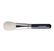 Load image into Gallery viewer, HAKUHODO B110 (J110) Blush Brush Round & Flat Goat