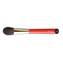 Load image into Gallery viewer, HAKUHODO S111 Blush Brush round and flat Blue Squirrel