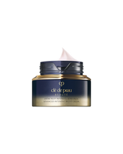 Load image into Gallery viewer, Clé de Peau Beauté CRÈME NUIT INTENSIVE RENFORCÉE 50g
