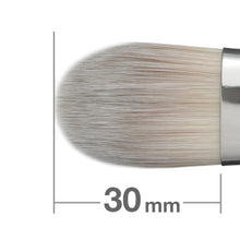 Load image into Gallery viewer, HAKUHODO I519 Foundation Brush Round &amp; Flat Synthetic fiber
