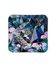 Load image into Gallery viewer, Clé de Peau Beauté LE REHAUSSEUR D’ÉCLAT 110 HOLIDAY 2025 [Limited Edition]
