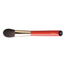 Load image into Gallery viewer, HAKUHODO S111 Blush Brush round and flat Blue Squirrel
